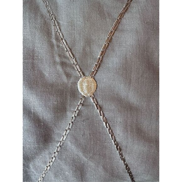 Fabric  - Picture 3 of 4